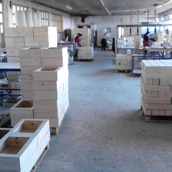 wooden boxes assembly